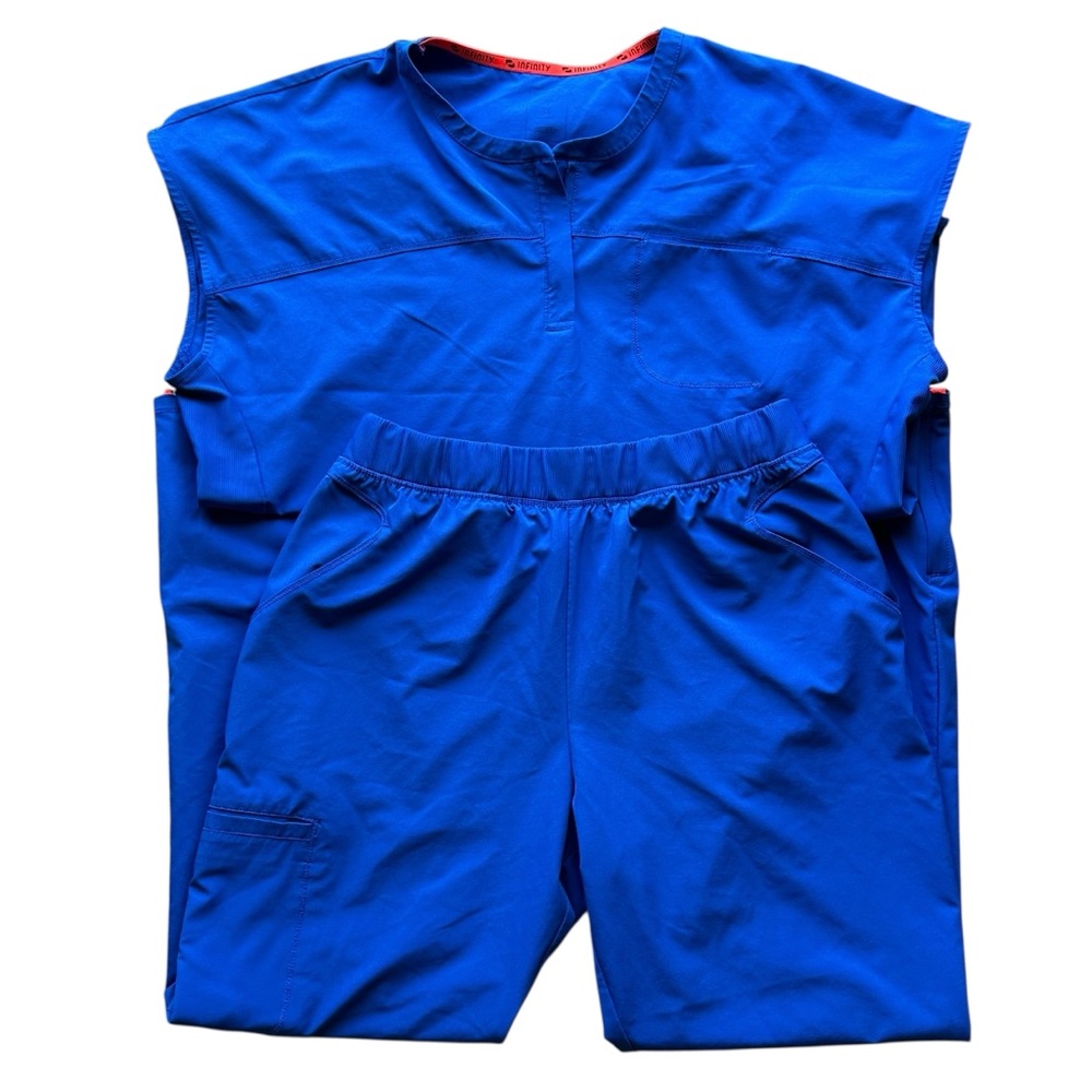 Cherokee Infinity Women's Royal Blue Scrub Set - Top (L) & Pants (M)